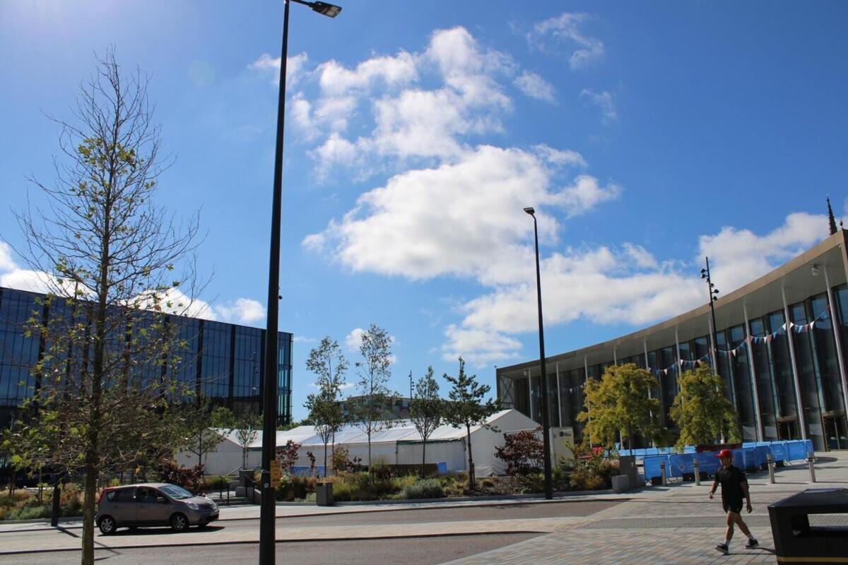 Two Bedroom Apartment, Free Parking, Close To Uclan And Free Wifi Preston  Exterior photo